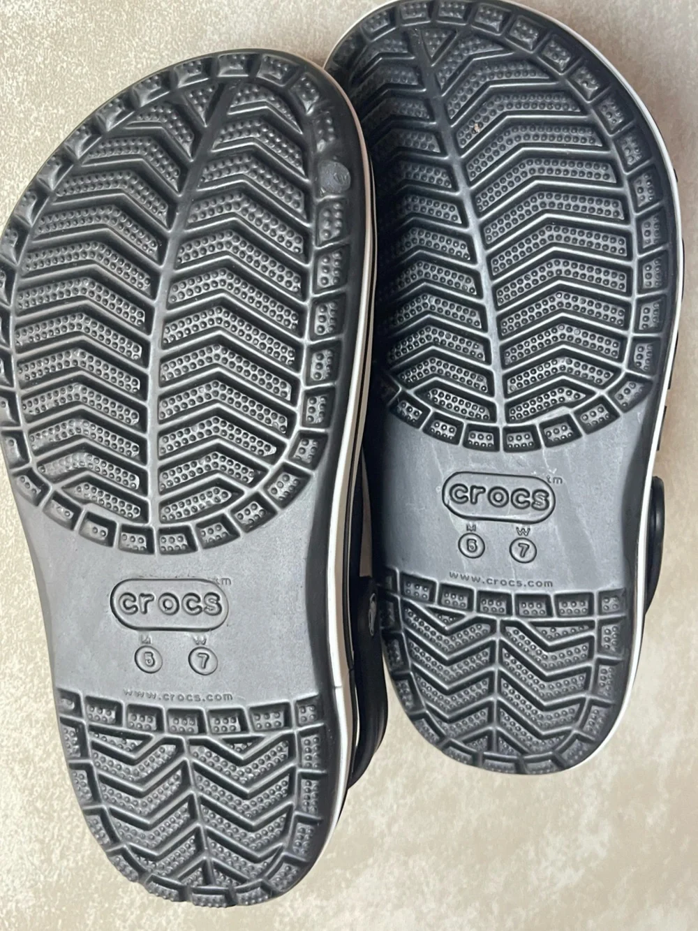 CROCS Black Classic Clog